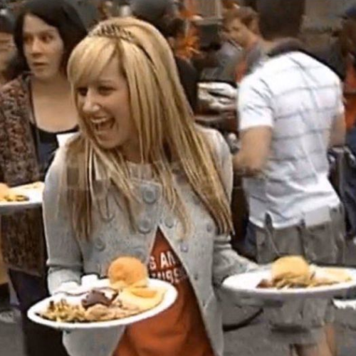 Prioridade na fila do buffet!
